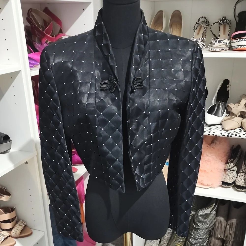 Elegant Black Floral Satin Blazer